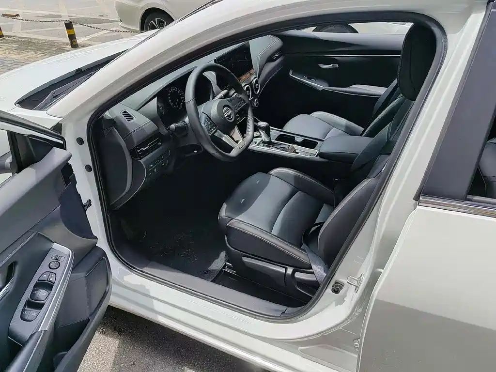 Nissan Sylphy — миниатюра 7