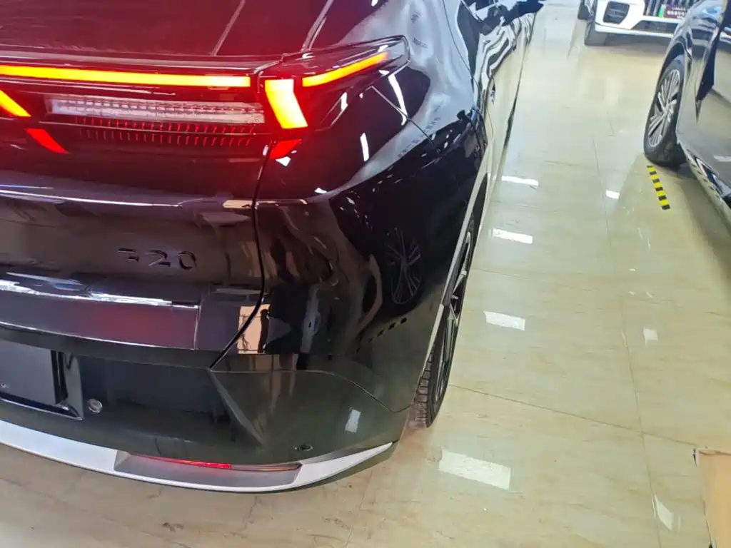 Lynk & Co Z20 — миниатюра 8