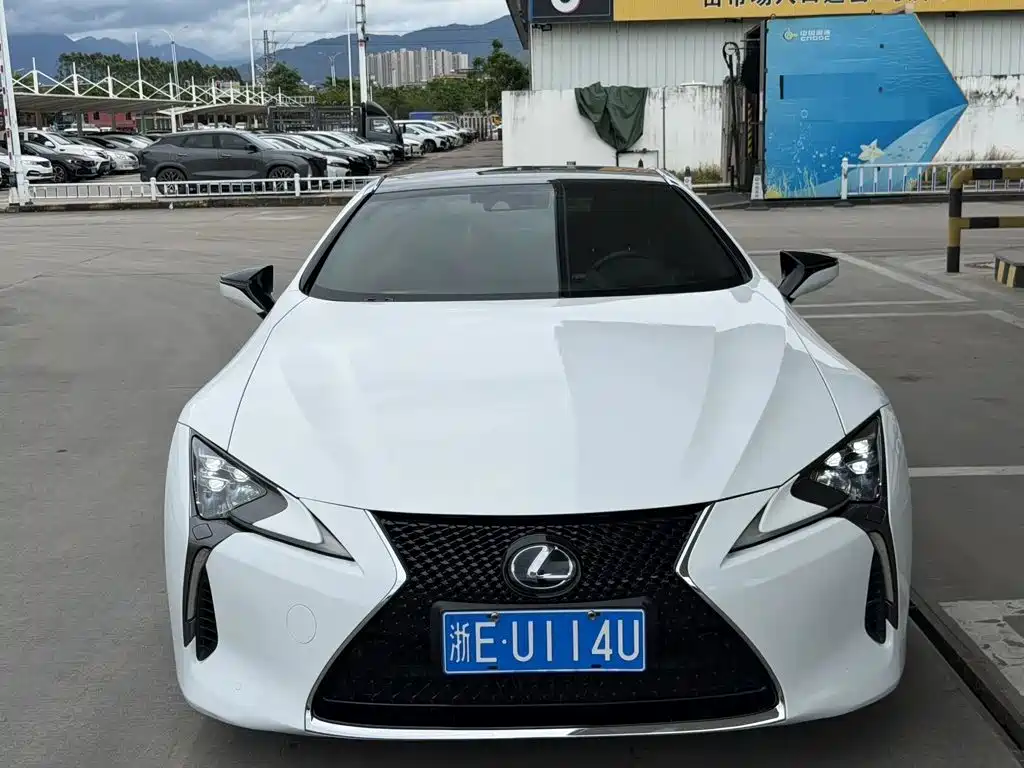 Lexus LC — миниатюра 2