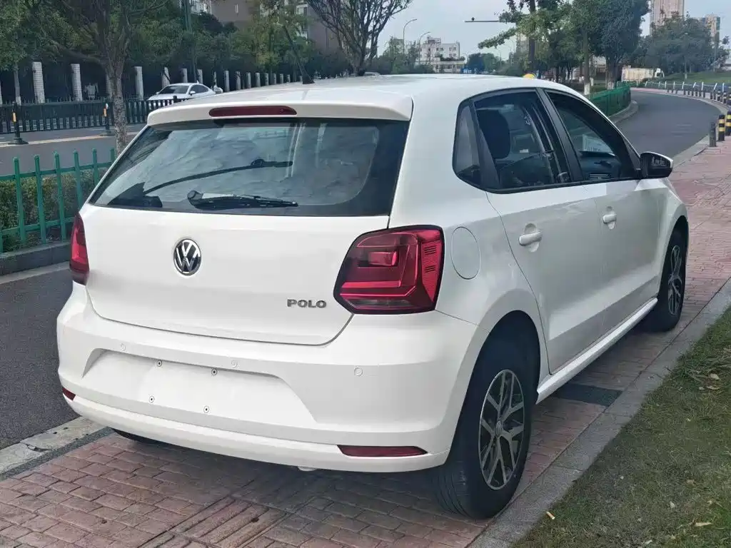 Volkswagen Polo — миниатюра 7