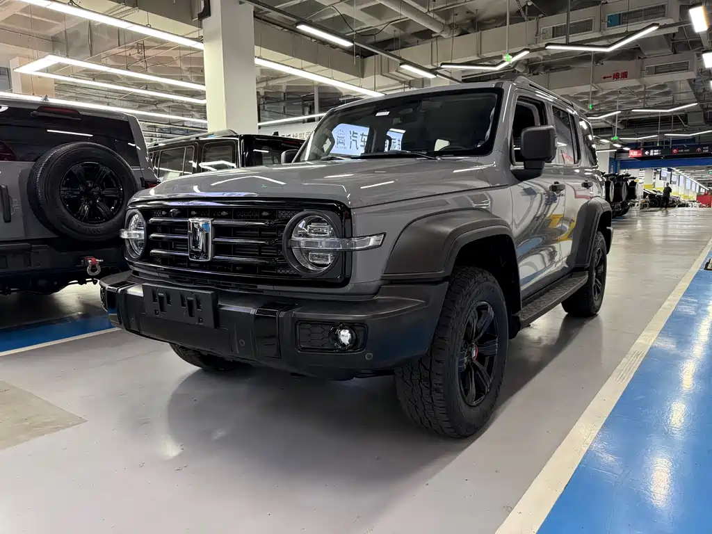Купить Tank Tank 300