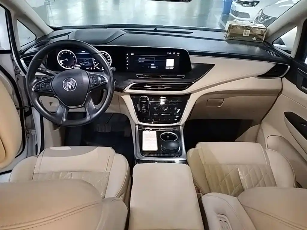 Buick GL8 — миниатюра 10