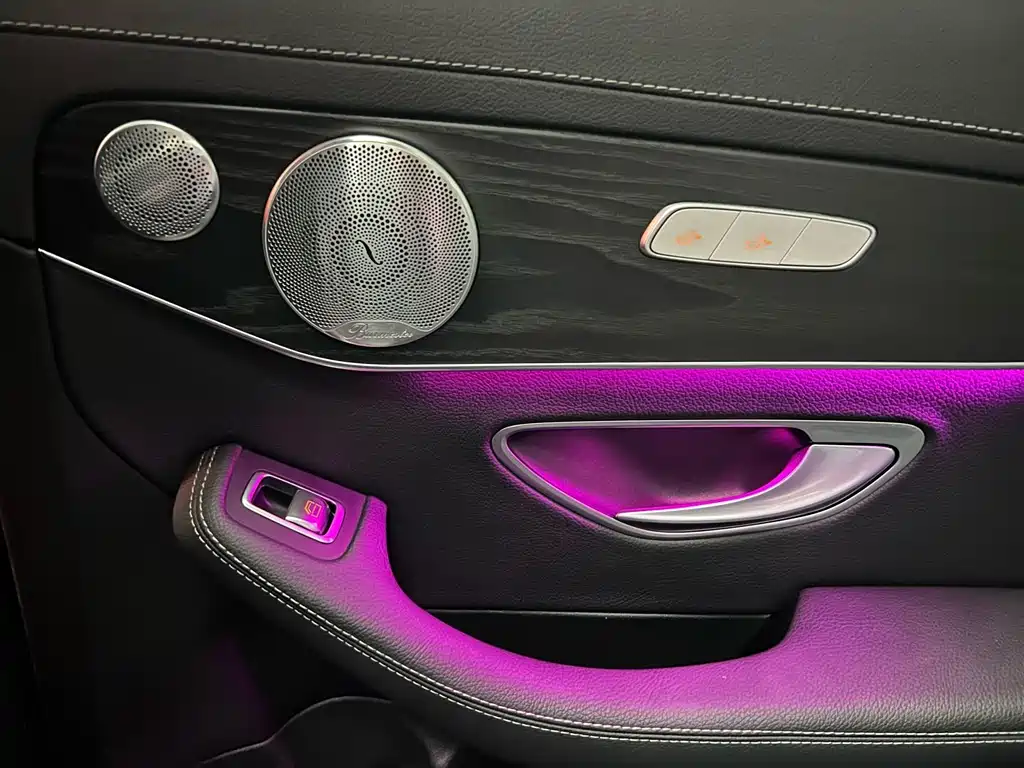 Mercedes-Benz C-Class — миниатюра 21