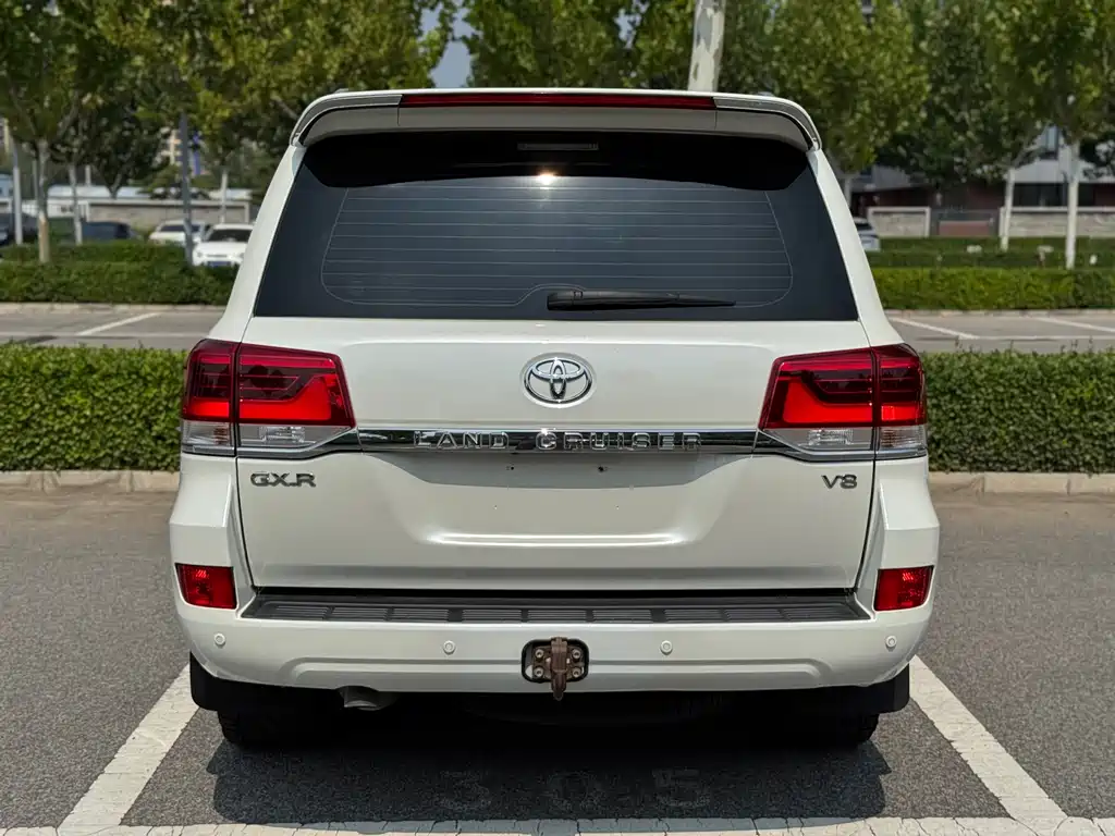 Toyota Land Cruiser — миниатюра 4