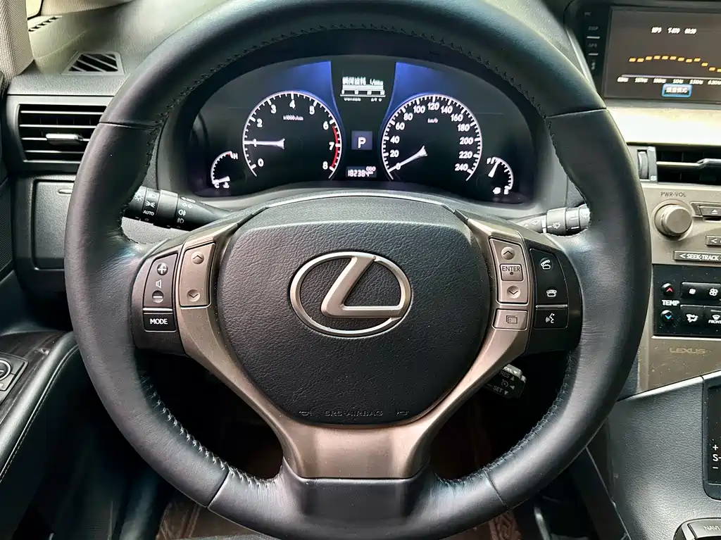 Lexus RX Classic — миниатюра 13