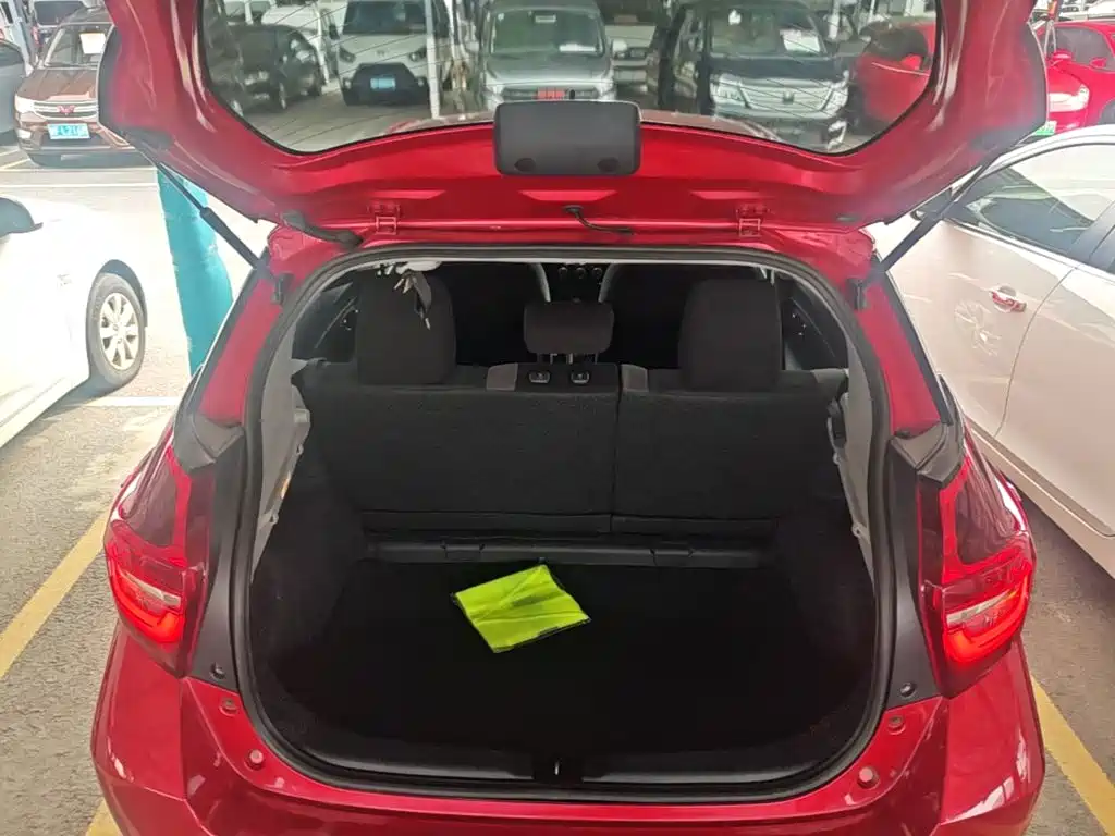 Toyota Vios FS — миниатюра 19