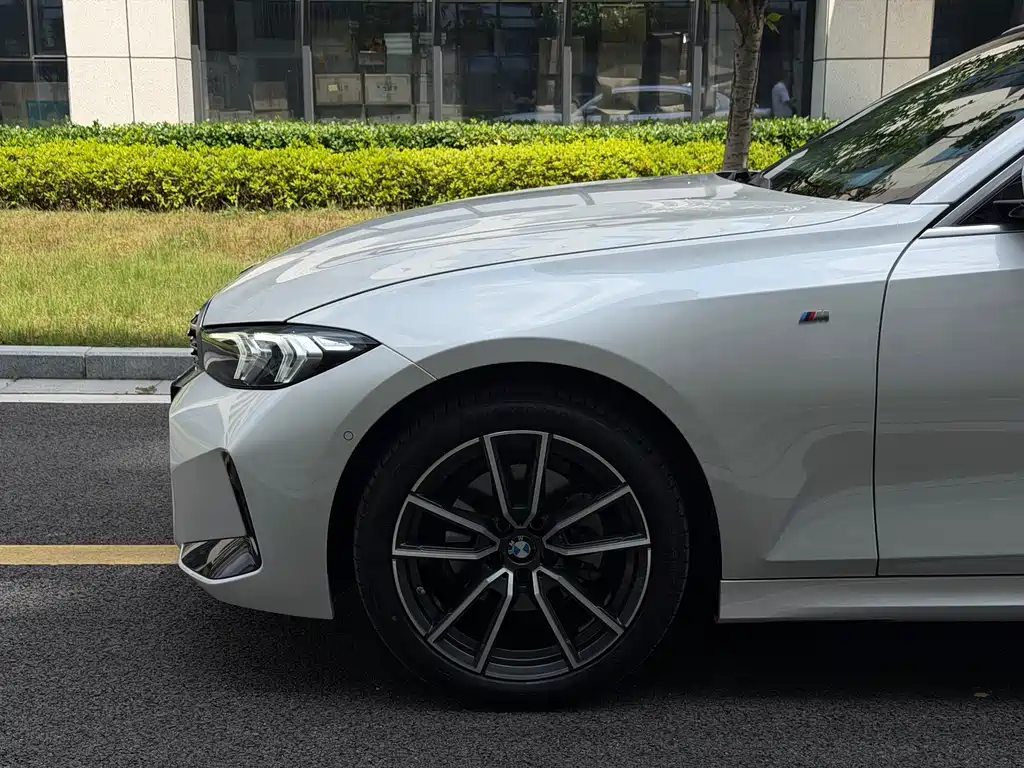 BMW 3 Series 3 2025 325Li M Sport