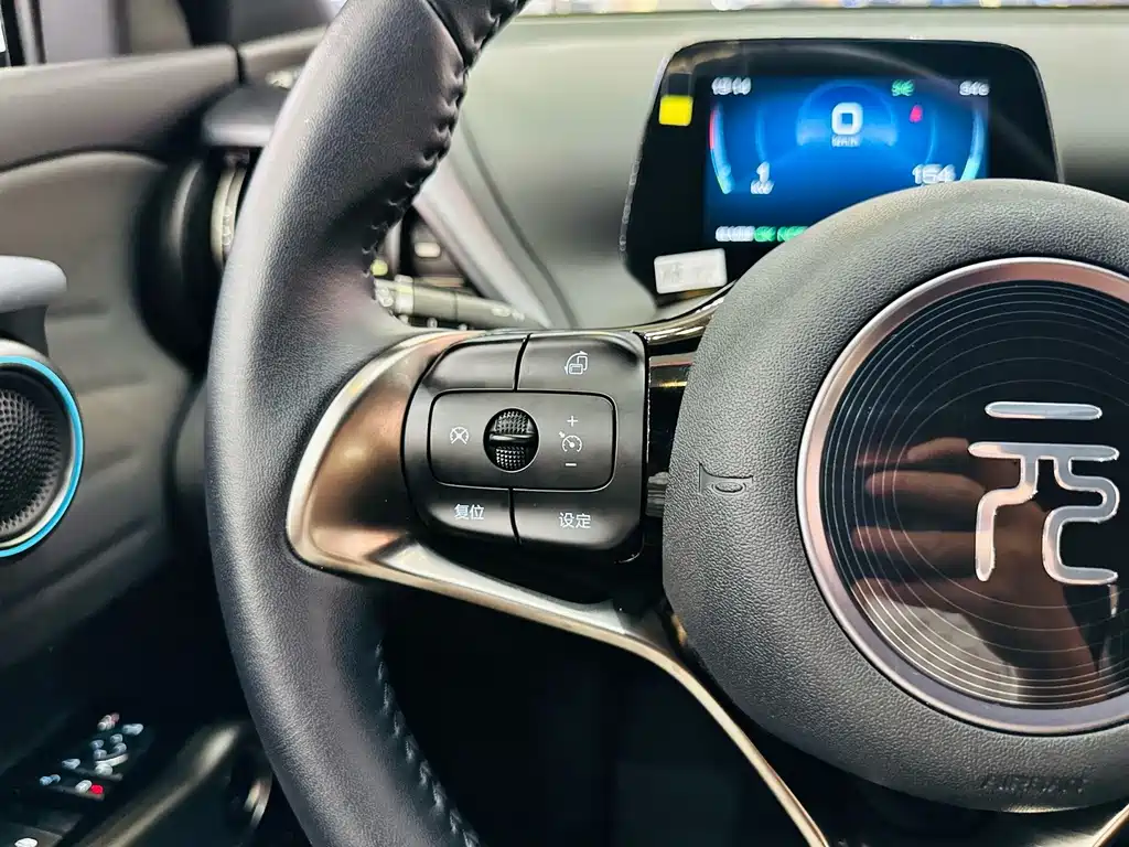 BYD Yuan Plus — миниатюра 20