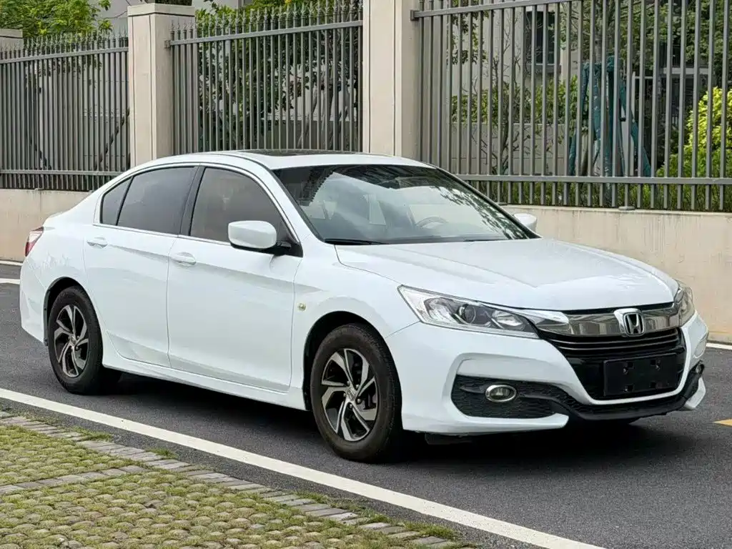 Honda Accord — миниатюра 3
