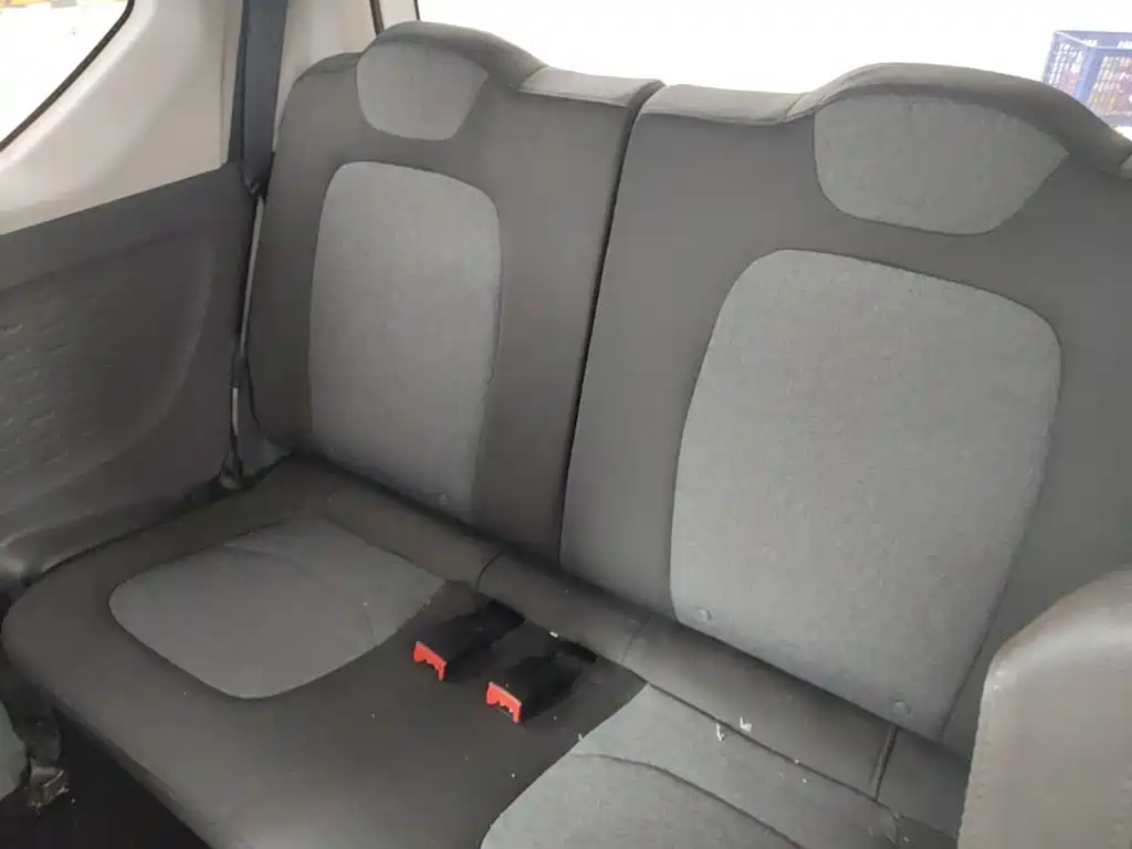 Wuling MINIEV — миниатюра 17