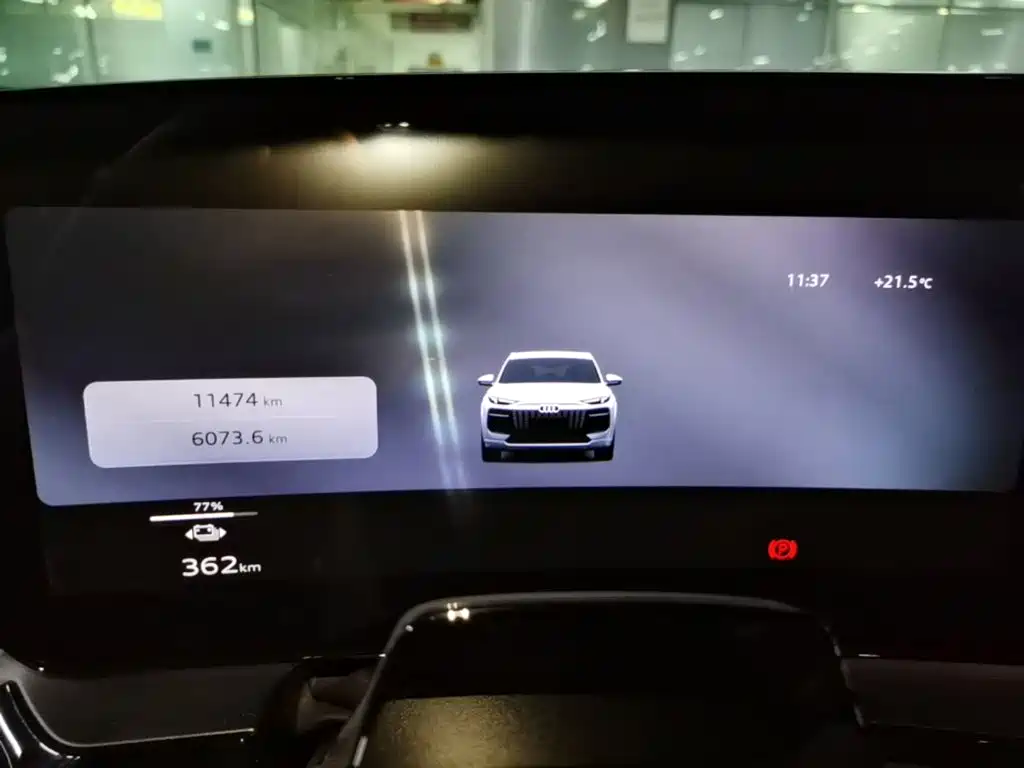 Audi Q6L e-tron — миниатюра 8