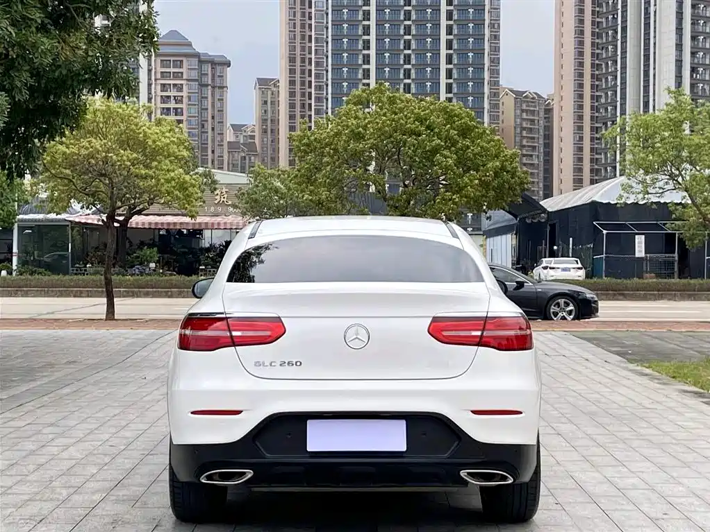 Mercedes-Benz GLC 2017 GLC 260 4MATIC SUV