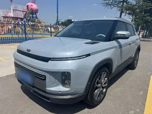 2021 Geely Icon