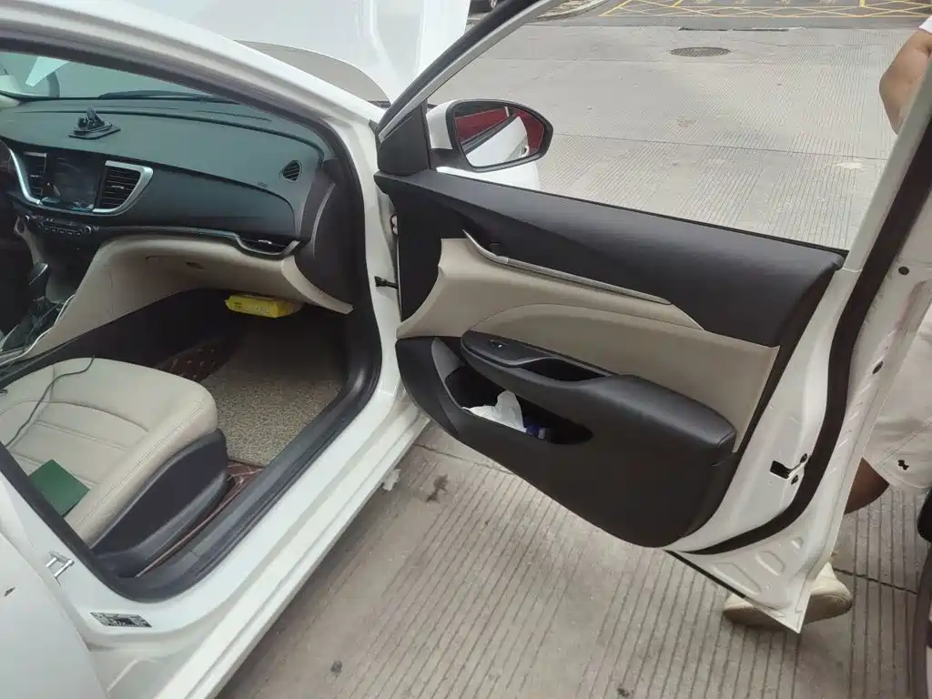 Buick Excelle — миниатюра 19