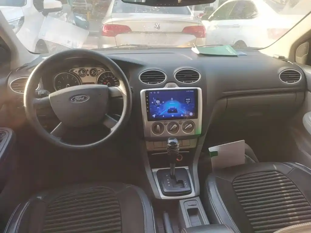 Ford Focus — миниатюра 10