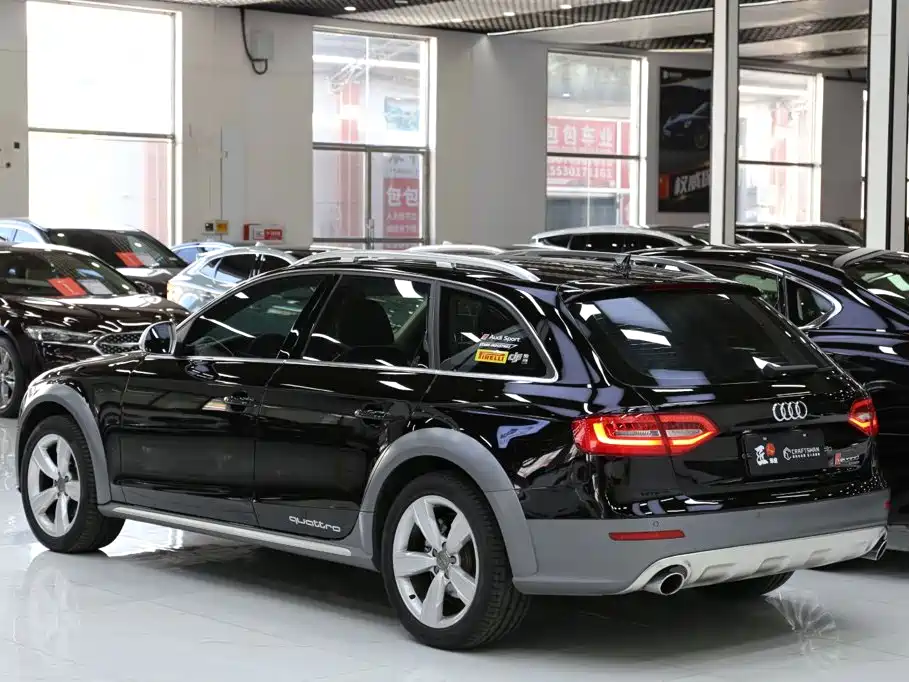 Audi A4 (Import) — миниатюра 20