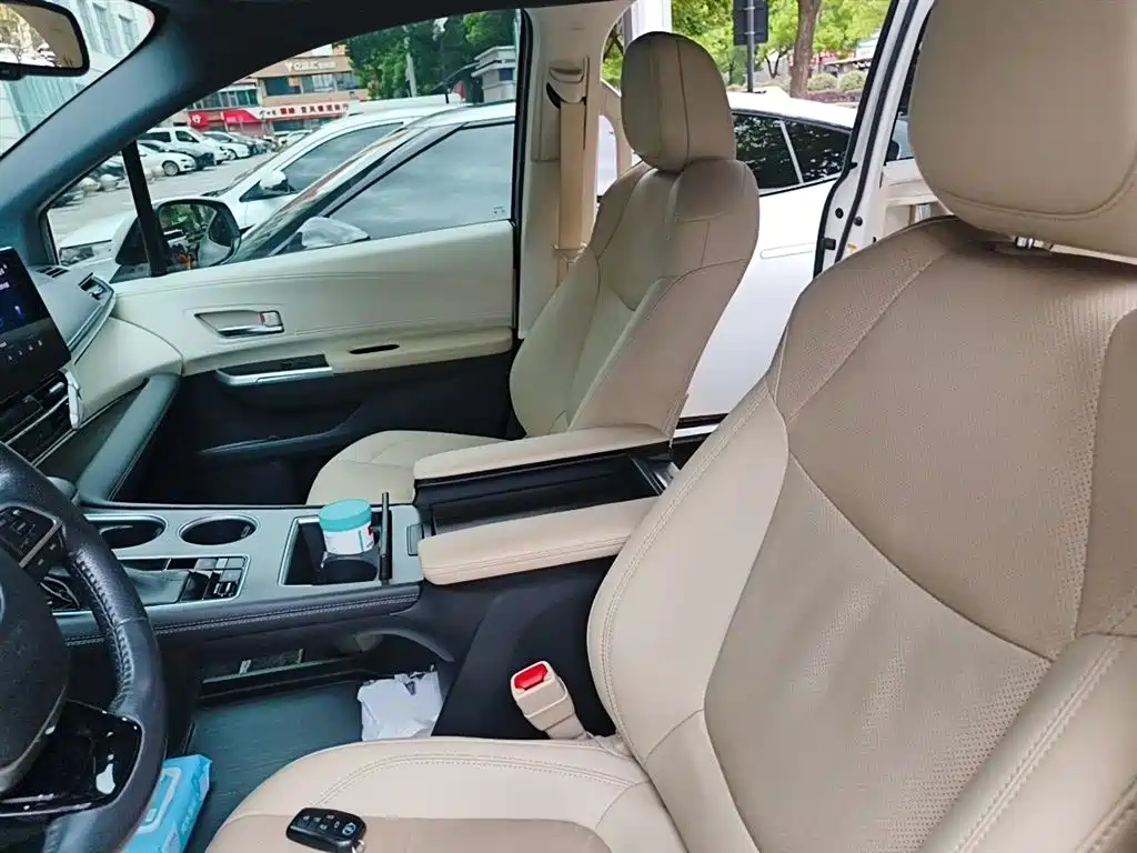 Toyota Sienna 2021 2.5L