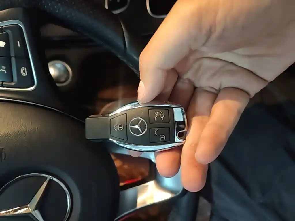 Mercedes-Benz C-Class — миниатюра 9