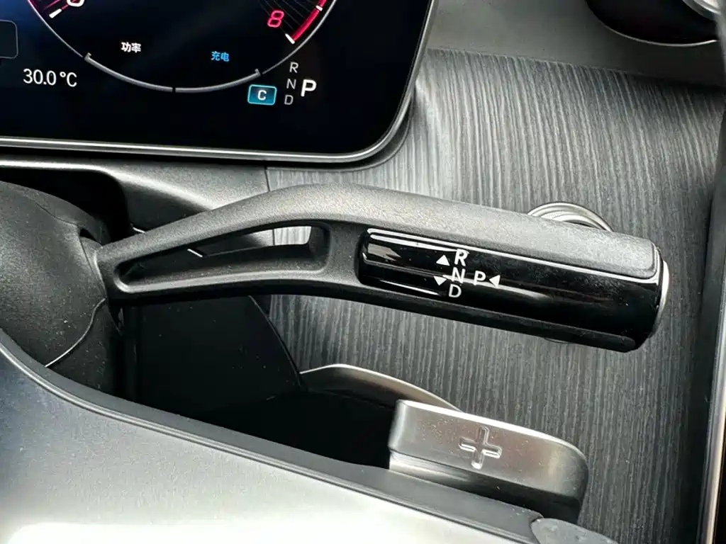 Mercedes-Benz C-Class — миниатюра 20