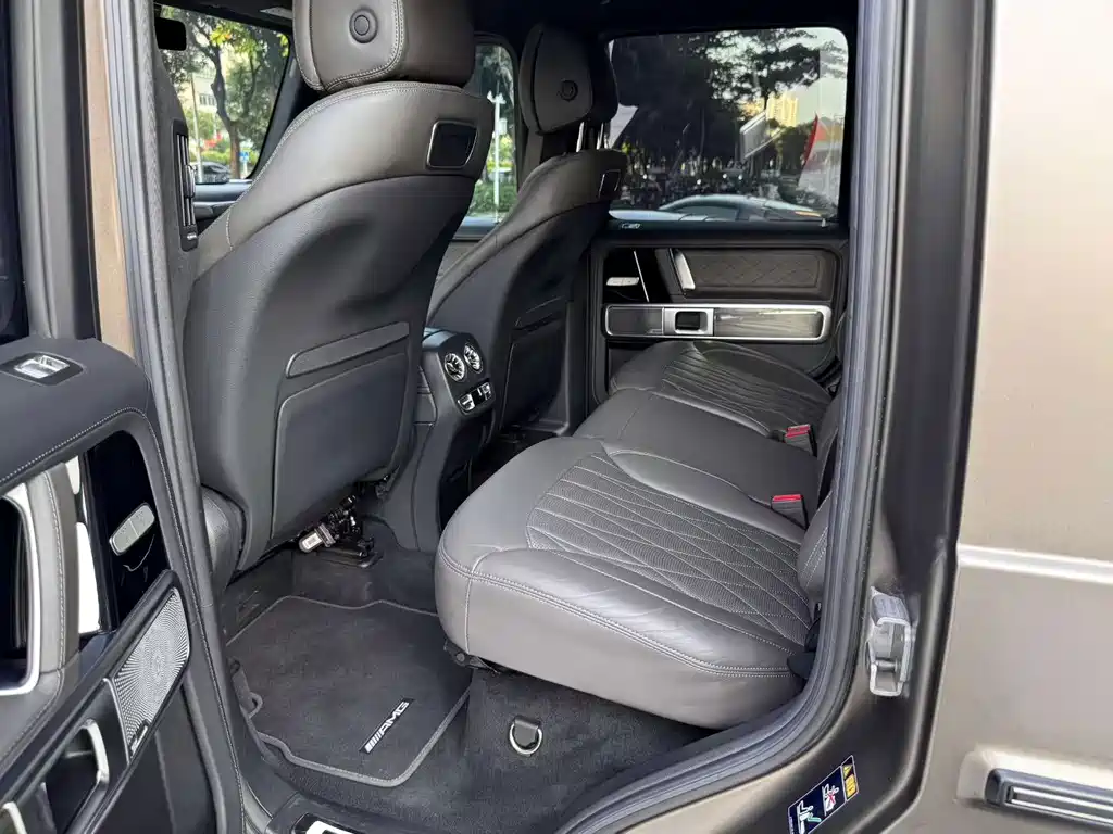 Mercedes-Benz G-Class — миниатюра 7