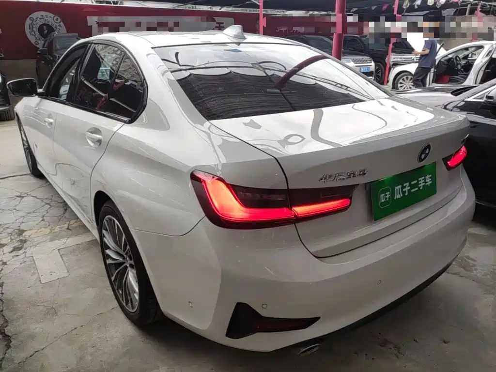 BMW 3 Series — миниатюра 5