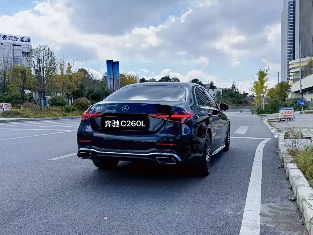Mercedes-Benz C-Class — миниатюра 9
