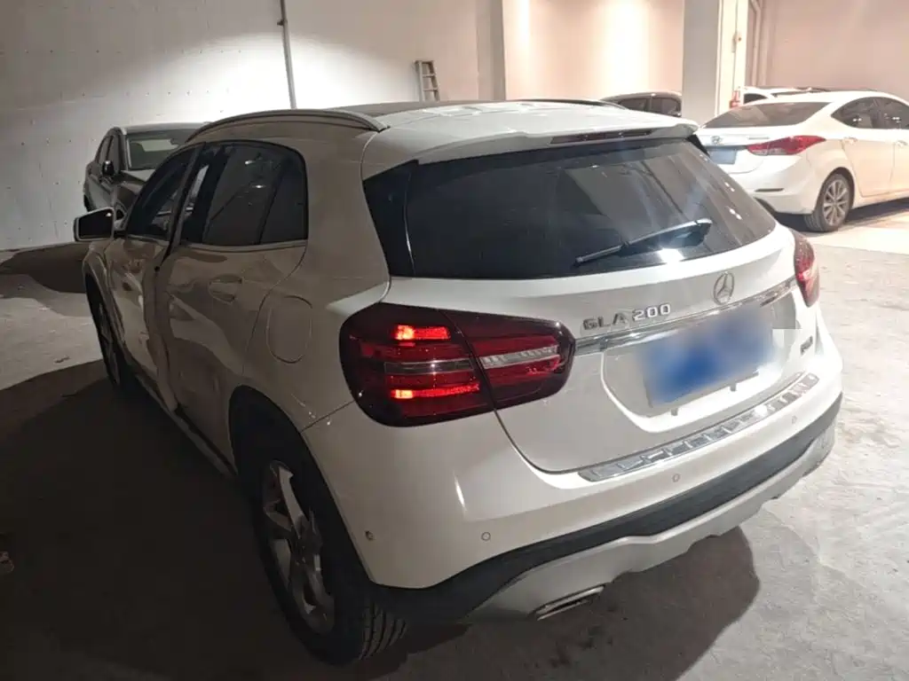 Mercedes-Benz GLA — миниатюра 5