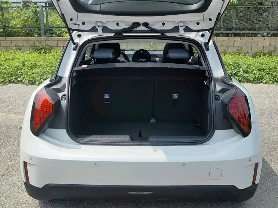 MINI MINI COOPER EV — миниатюра 12