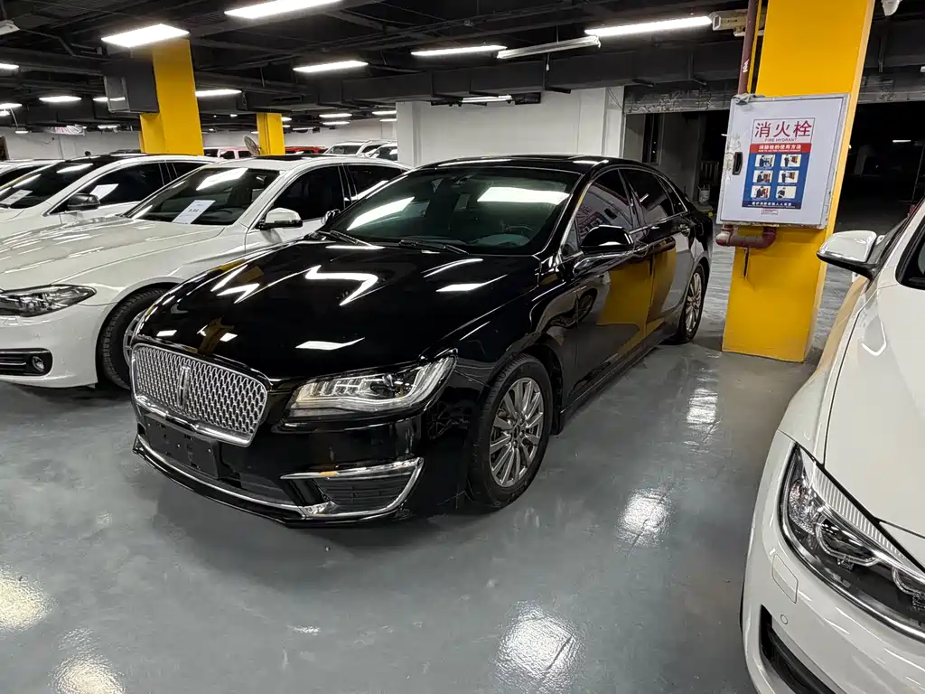 Lincoln MKZ 2019