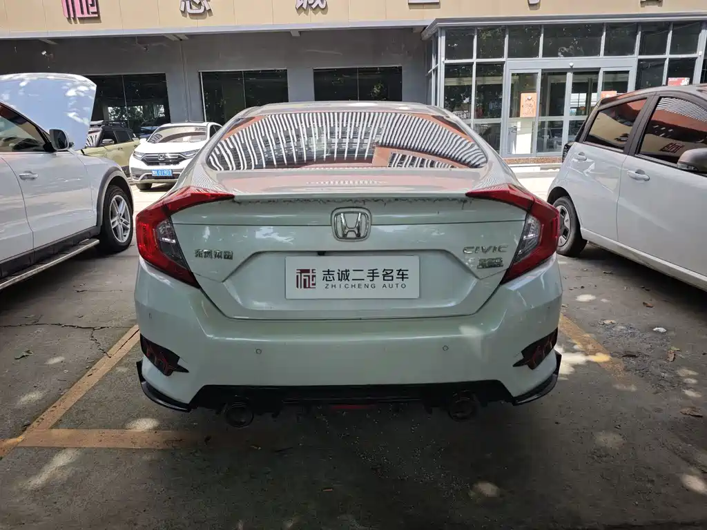 Honda Civic — миниатюра 3
