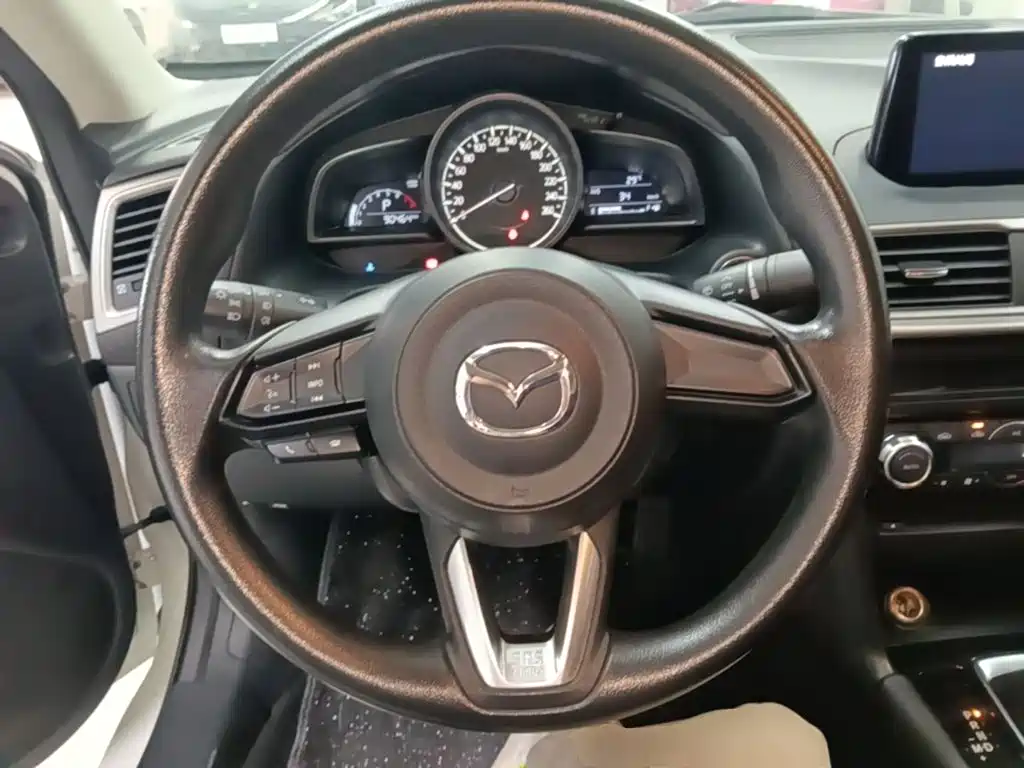 Mazda 3 Axela — миниатюра 7