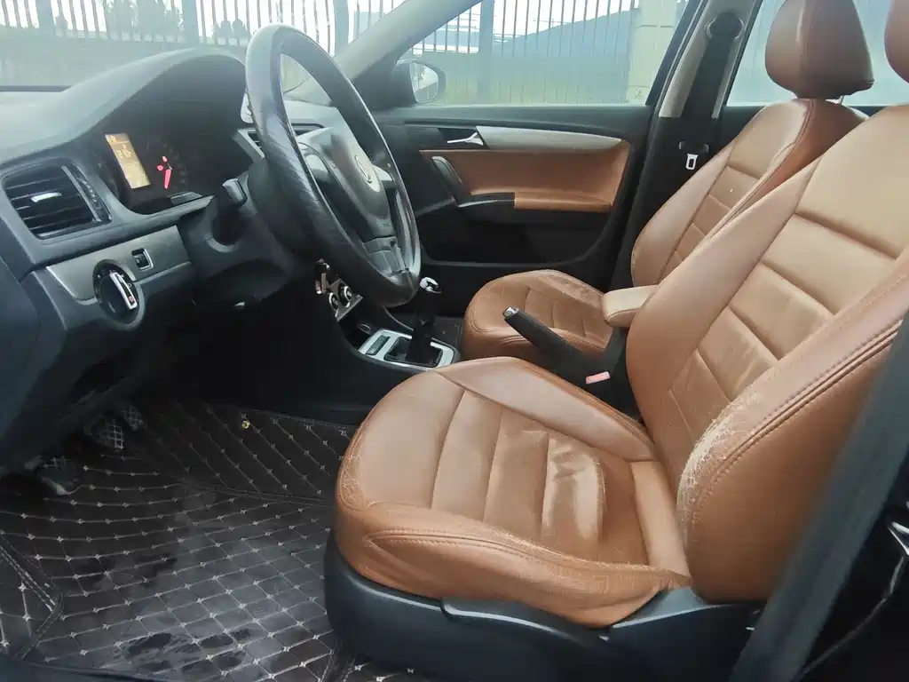 Volkswagen Lavida — миниатюра 7