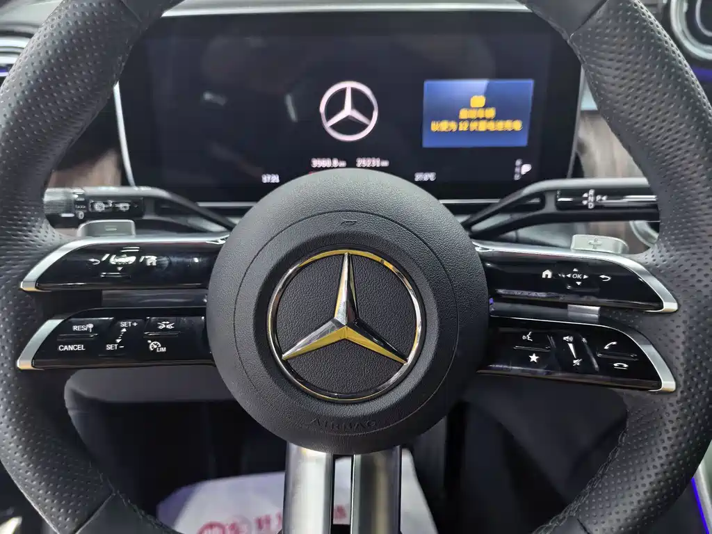 Mercedes-Benz GLC — миниатюра 11