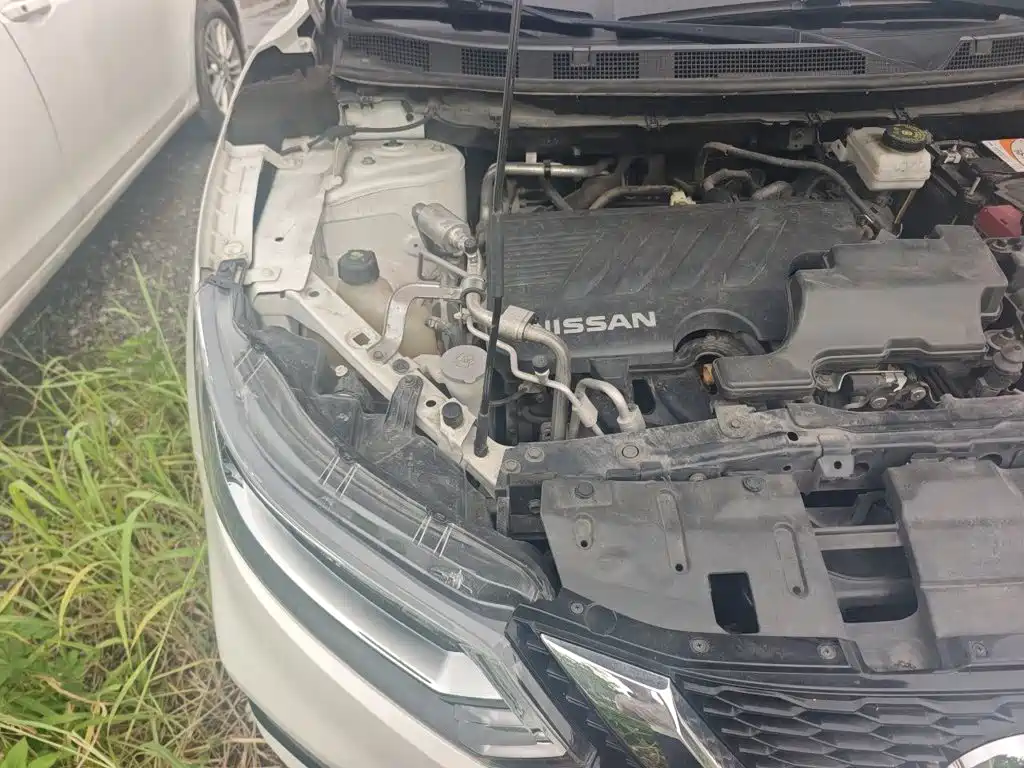 Nissan Qashqai — миниатюра 23