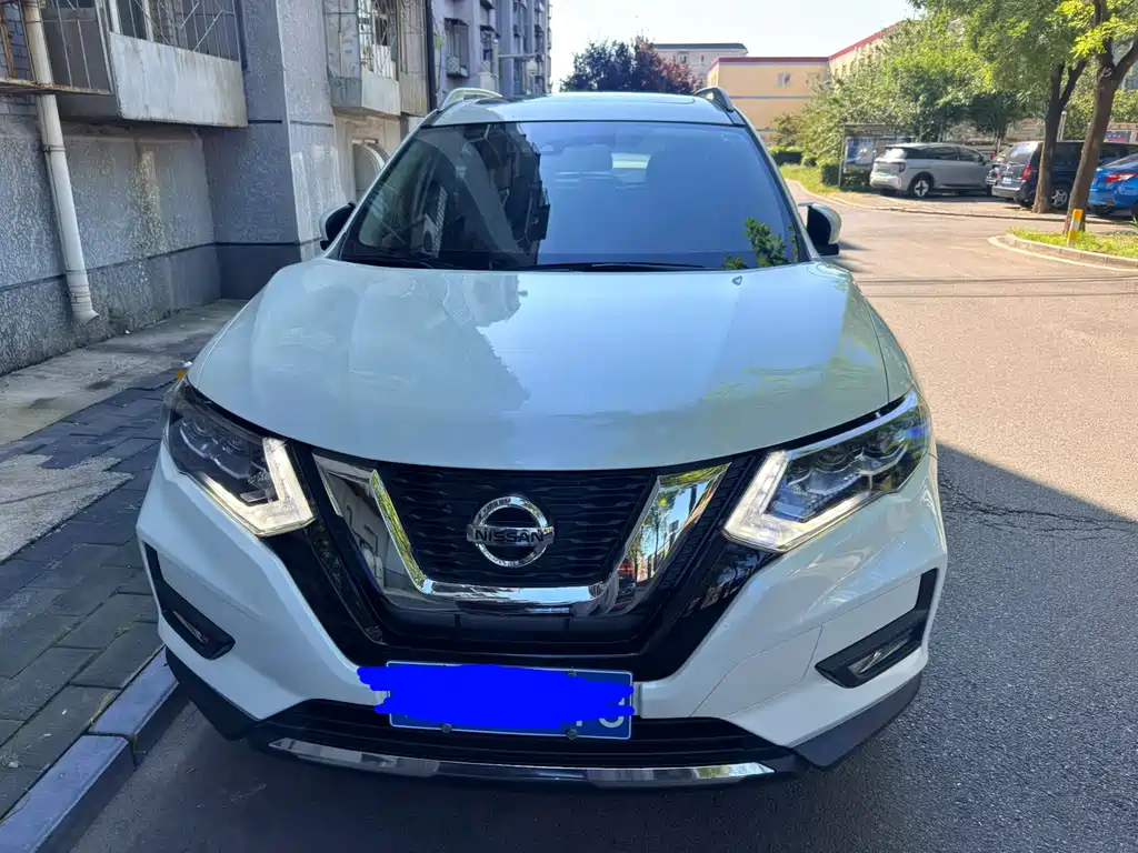 Nissan X-Trail — миниатюра 2