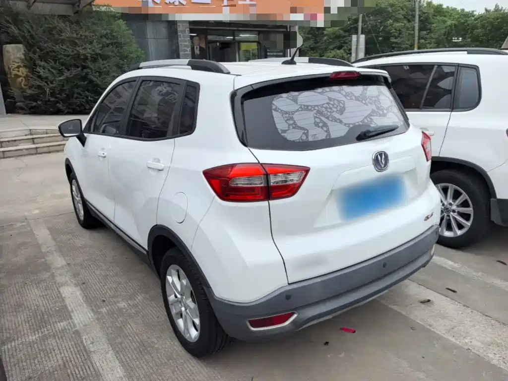 Changan CS15 — миниатюра 5