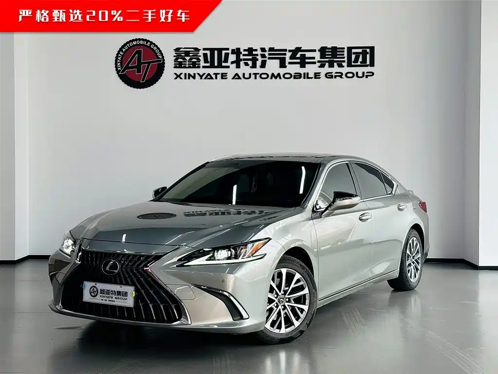 Lexus ES 2022 300h