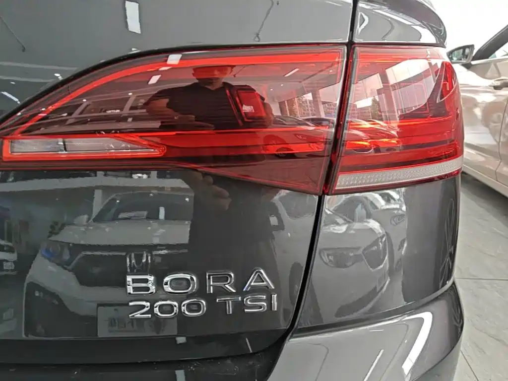Volkswagen Bora — миниатюра 8