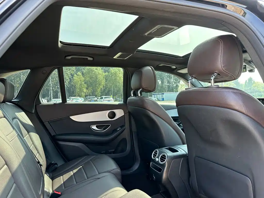 Mercedes-Benz GLC — миниатюра 19