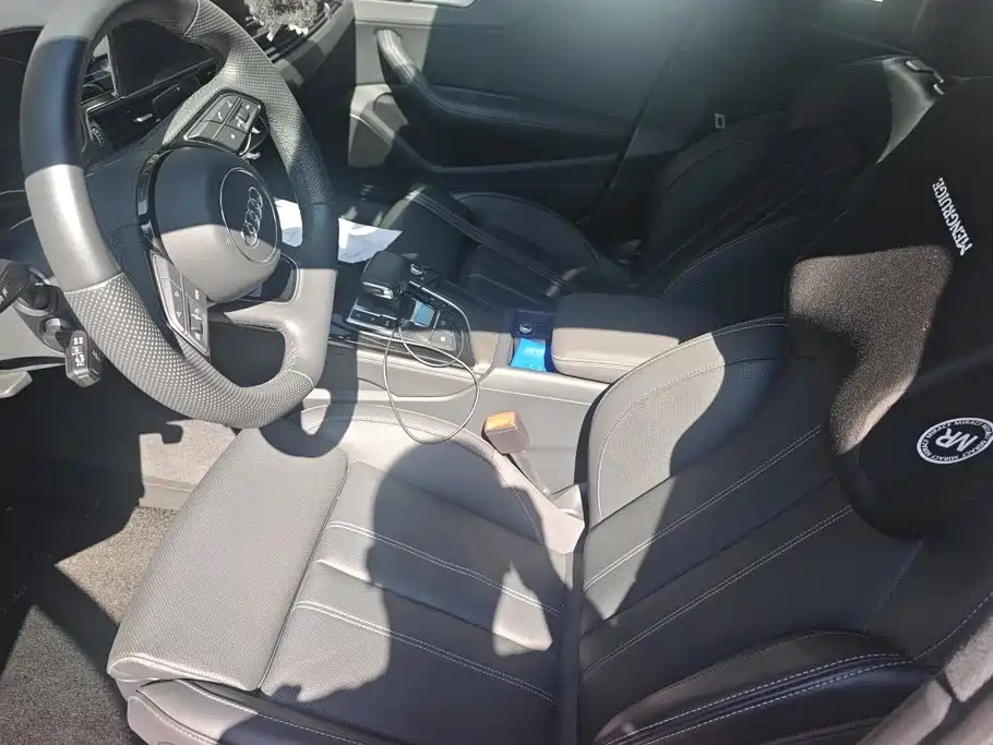 Audi A4L — миниатюра 9