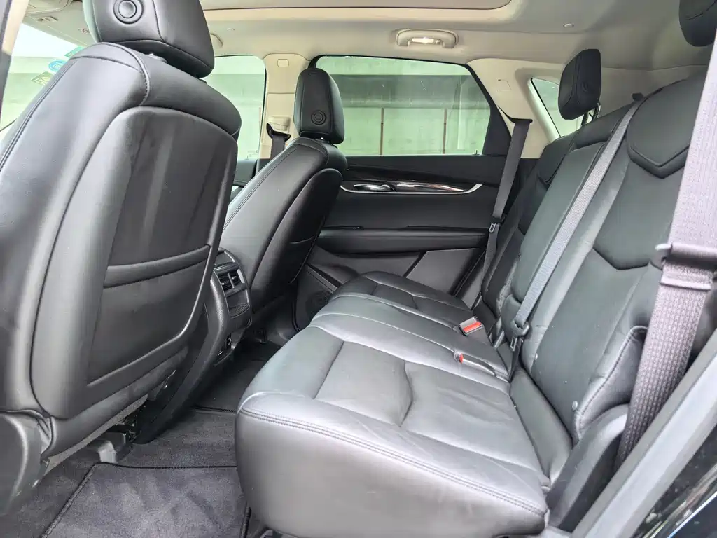 Cadillac XT5 — миниатюра 12
