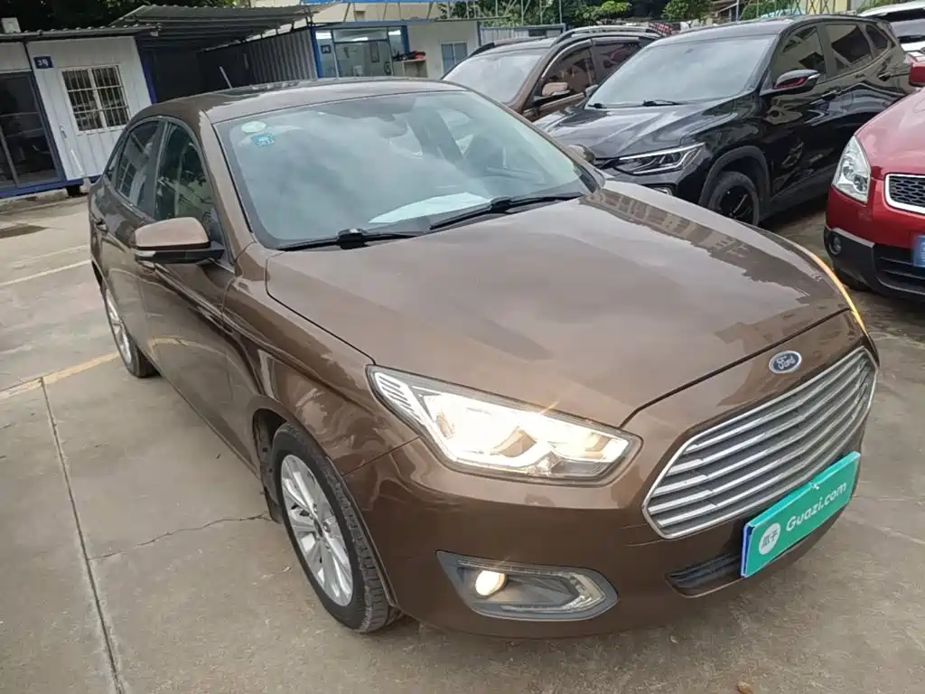 Ford Escort — миниатюра 4