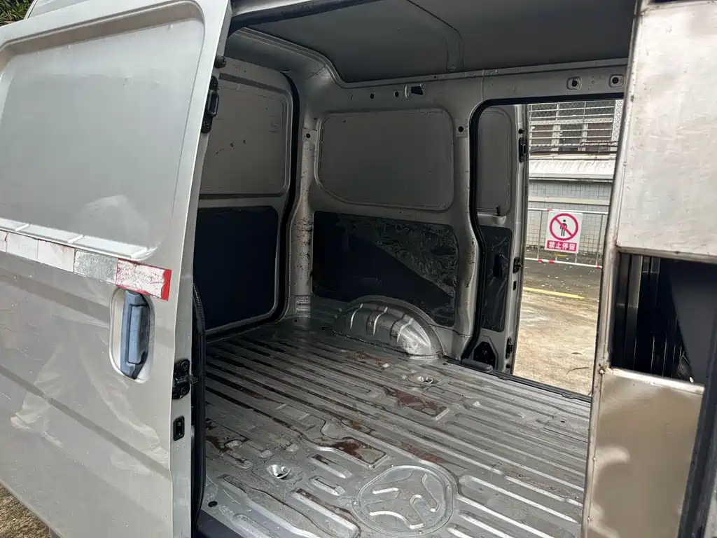 Wuling Zhiguang — миниатюра 18