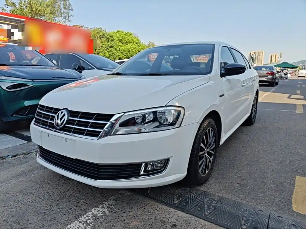Volkswagen Lavida — миниатюра 2