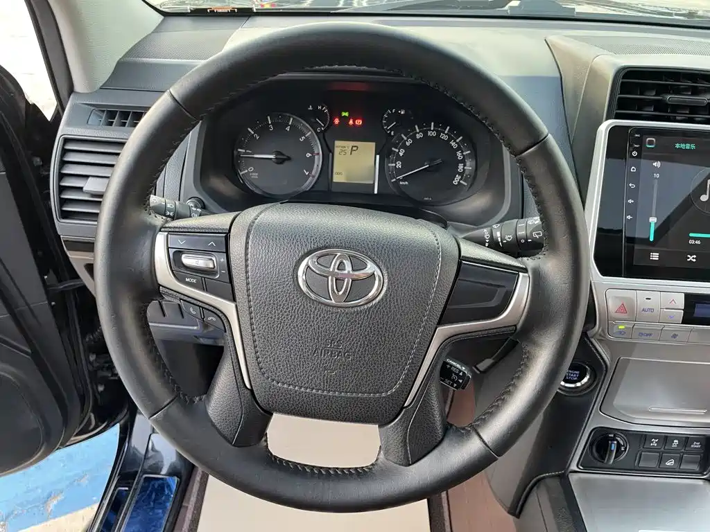 Toyota Prado — миниатюра 14