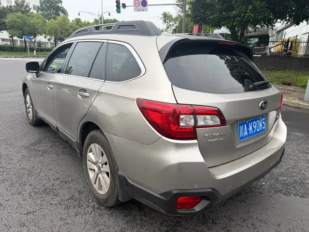 Subaru Outback — миниатюра 4