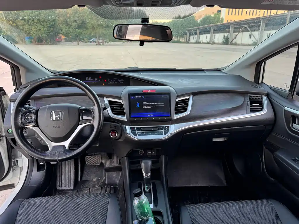 Honda Jade — миниатюра 13