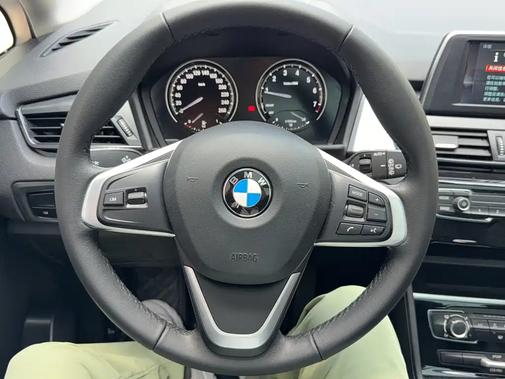 BMW 2 Series Gran Tourer — миниатюра 16