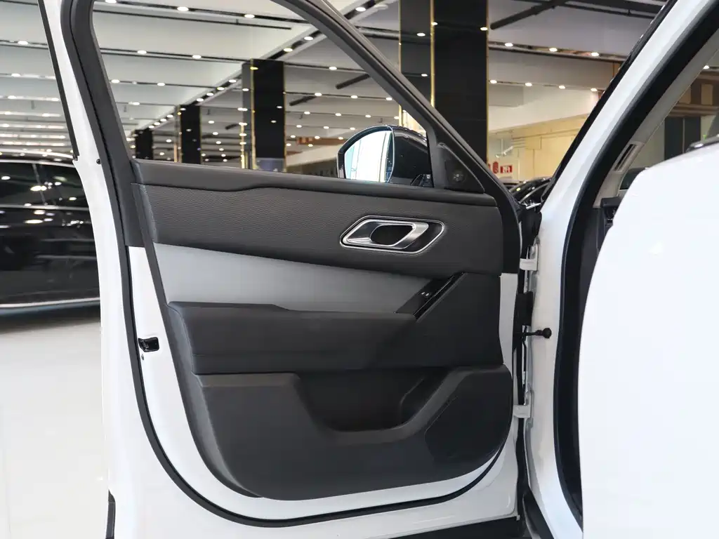 Land Rover Range Rover Velar 2024 S