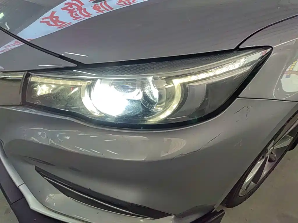 MG MG6 — миниатюра 24